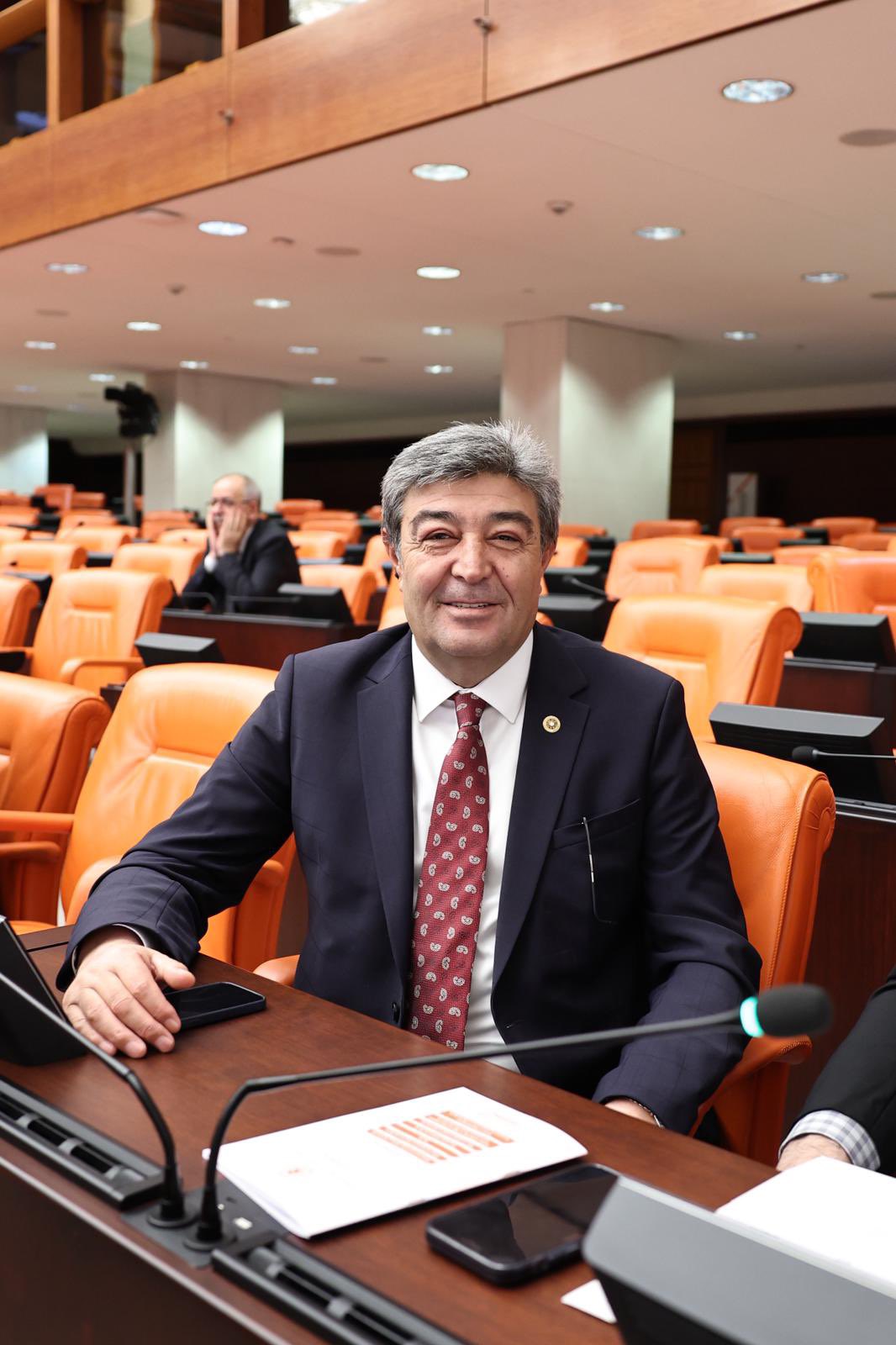 İYİ Parti Kayseri Milletvekili Ataş, “Meslek kanunu değil mobbing kanunu”